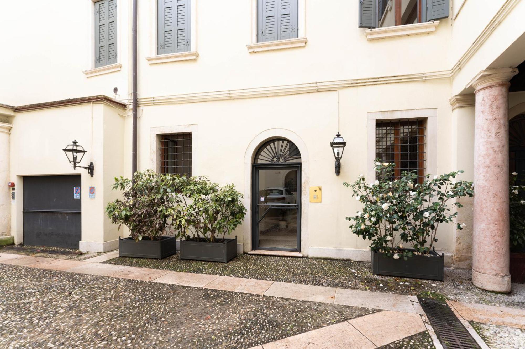 Palazzo Venier Lejlighed Verona Eksteriør billede